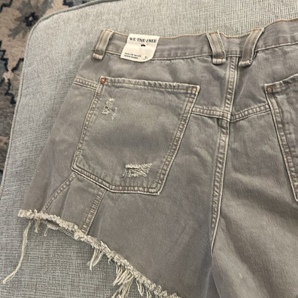 NWT Free People Now or Never distressed Denim Short, 31 - Picture 10 of 16